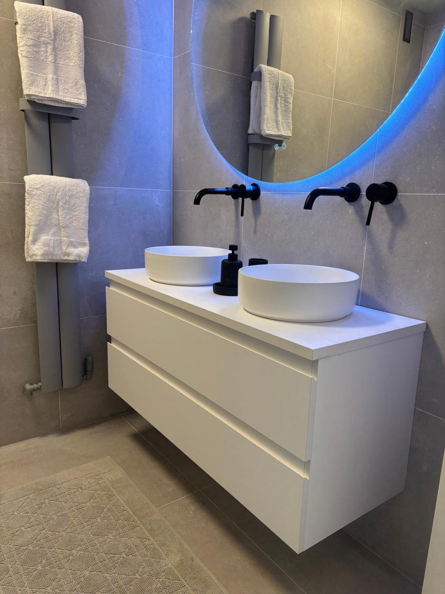 Near Amsterdam And Airport, 90m2, Privacy! * Hoofddorp